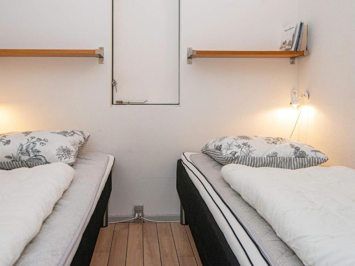 6 Person Holiday Home On A Holiday Park In Fanø Екстериор снимка